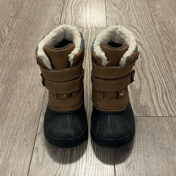 Joe Fresh Kids winter/snow boots size 8 - Picture 1 of 3